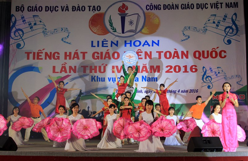 Tiếng hát giáo viên toàn quốc 2016